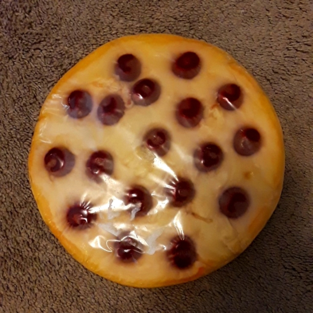 Vintage Olde New England Cherry Pie Shaped Candle, 8.5 in.